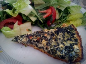 Spinat-Feta-Tarte mit Linsenboden